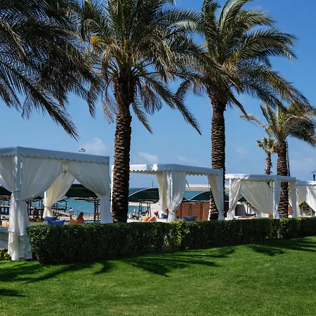 Papillon Ayscha & 5* Μπέλεκ