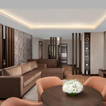 Papillon Ayscha & Θέρετρο 5*